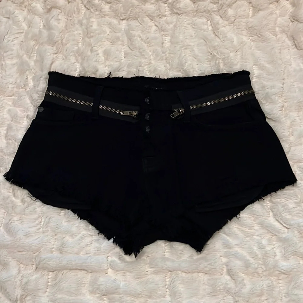Hudson The Rebel Cut-off Button fly distressed denim shorts - Picture 2 of 4